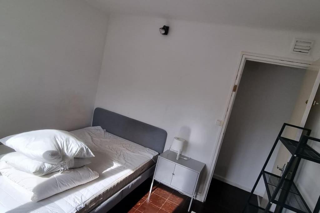 Appartement Calme 3 Chambres Avec Lit Double Wifi - Parking Facile Vandoeuvre-lès-Nancy Eksteriør billede